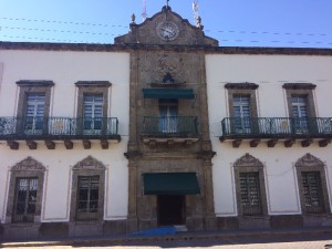 Presidencia municipal de Ocotlán. Foto: Decisiones.