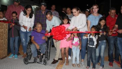 Inauguran dos calles. Foto: Cortesía.