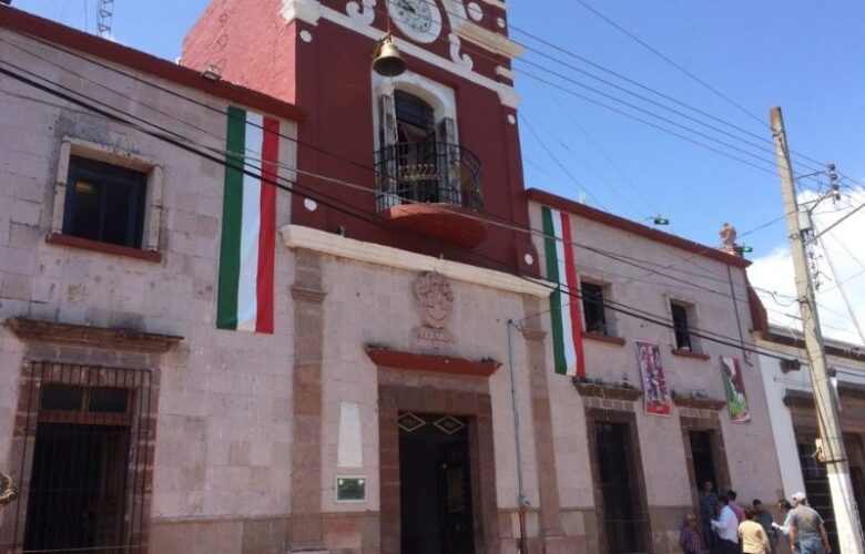 Presidencia Municipal de Tototlán. Foto: Archivo Decisiones.