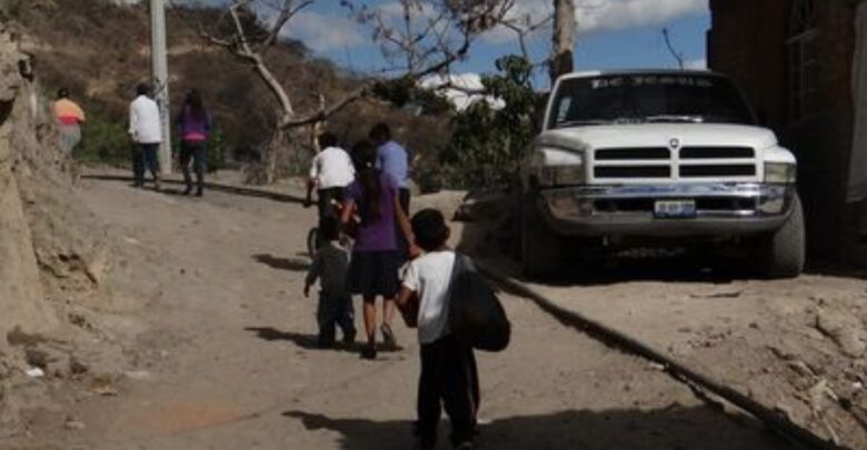 Implementan programa en las comunidades de San Pedro Itzicán, Chalpicote, Mezcala y Agua Caliente. Foto: Jessica Padilla.