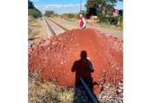 Continúan bloqueos en región Ciénega