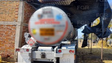 Asegura FGR huachicol en Tototlán. Foto: FGR.