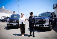 Entregan patrullas y vales a policías de Ocotlán. Foto: Cortesía.
