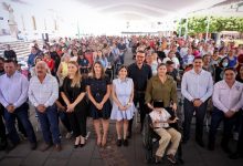 Entregan apoyos a familias de Ocotlán y la Ciénega. Foto: Cortesía.