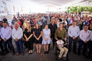 Entregan apoyos a familias de Ocotlán y la Ciénega. Foto: Cortesía.
