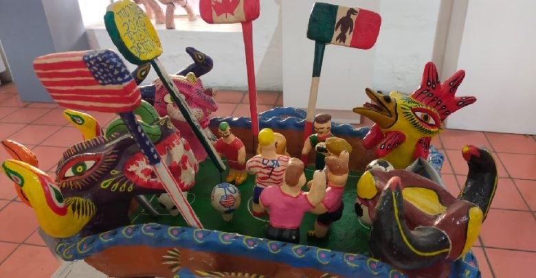 Exhibe Tonalá arte en barro inspirado en Mundial. Foto: Marcelo Ramírez Herrera.