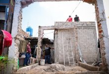 Construyen espacios dignos para familias ocotlenses. Foto: Cortesía.